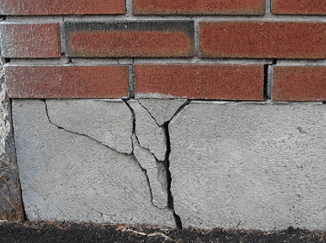 Concrete foundation with serious structural damage in ,